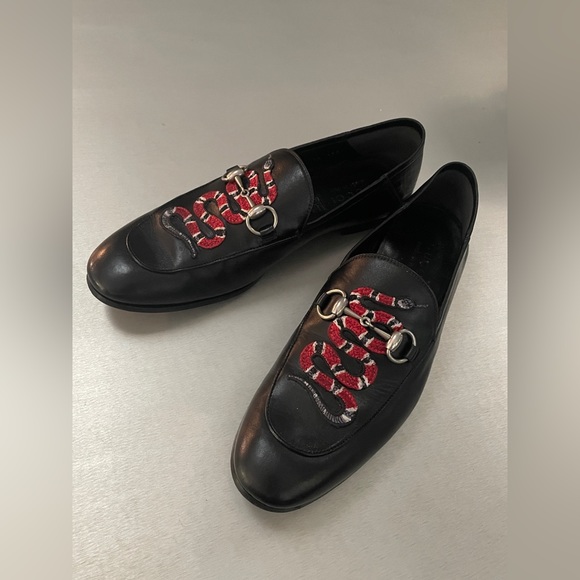 Gucci horse bitsnake loafers7.5 Euro / 8 US (Authentic )